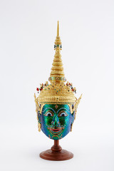 actor's mask cover (the face) with a mask.
