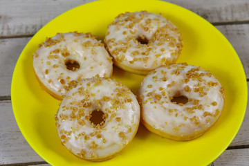 donuts dans une assiette