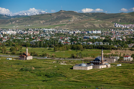 Kaleici and Husrev Pasha Mosques