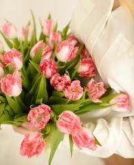 bouquet of pink tulips for mother's day