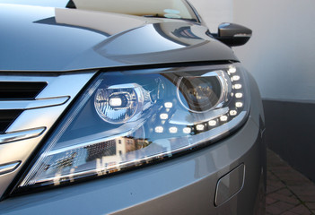 Modern vehicle headlight