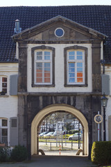 Fototapeta na wymiar Eingang zum Kloster Saarn - Mülheim an der Ruhr