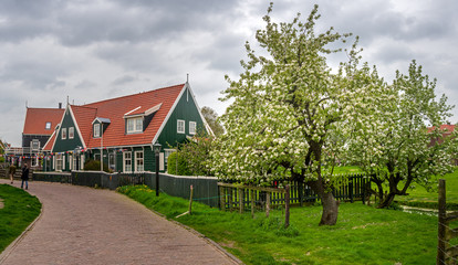 Marken