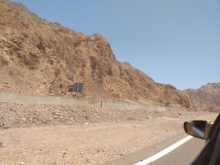 desert, landscape, road, mountain, sky, nature, mountains, travel, rock, blue, egypt, sand, dry, jordan, stone, hill, rocks, tourism, adventure, wilderness, view, summer, israel, valley, arid