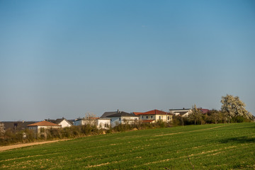 Fototapeta na wymiar Neubaugebiet am Ortsrand