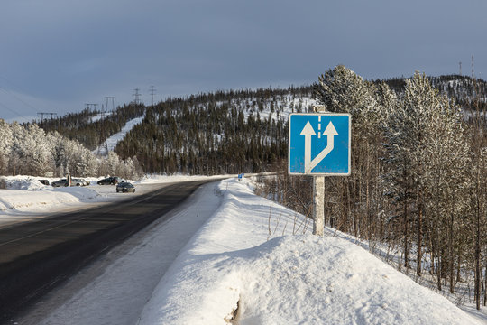 Winter road. Divarication and the interchange at highway