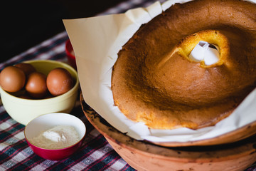 Portuguese Sponge Cake. Pão de Ló de Margaride is a very traditional cake normally consumed during Easter and Christmas