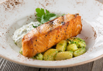 Grilled Salmon with Gnocchi and tartare sauce