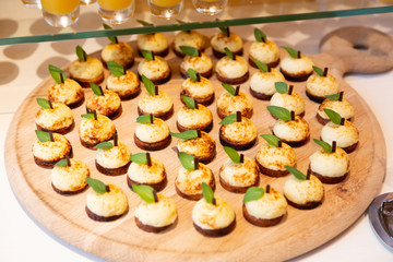 fresh vegetable salad with cheese