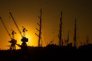 Fototapeta na wymiar silhouette of a boat