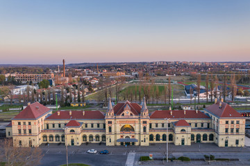 Fototapeta na wymiar Railway station building in Pecs, hungary