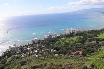 Fototapeta premium Honolulu Diamond head and Honolulu beach