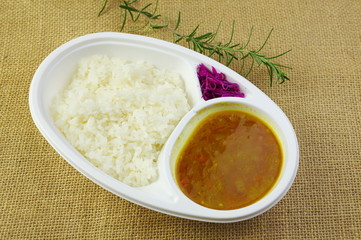 シンプルなスパイスカレー