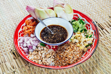 Lotus petals Wrapped Salad Bites (Miang Kham)