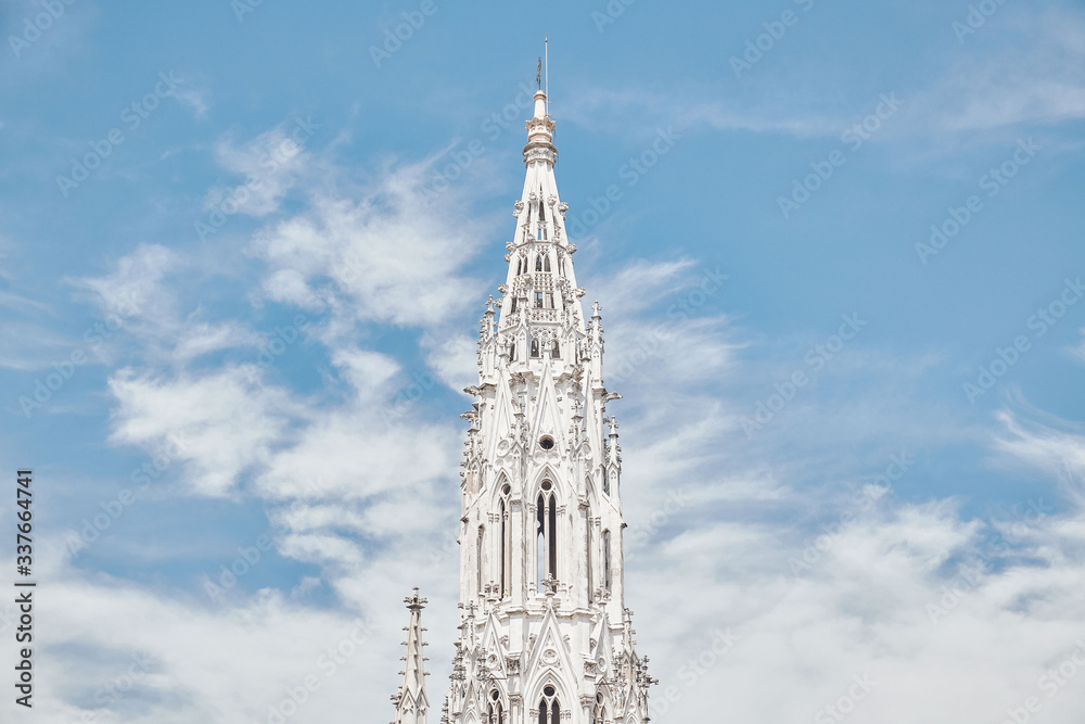 Wall mural landmarks on liberty island on a background of clouds