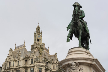 Fototapeta na wymiar D. Pedro statue with historical building in the background. Porto, Portugal