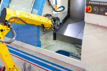 Robot arm and CNC lathe machine