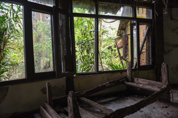Fototapeta na wymiar Old abandoned tourist resort in the jungle of Chitwan national park, Nepal