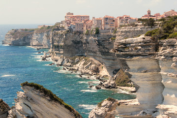 Bonifacio – miejscowość i gmina we Francji, w regionie Korsyka, w departamencie Korsyka Południowa. - obrazy, fototapety, plakaty