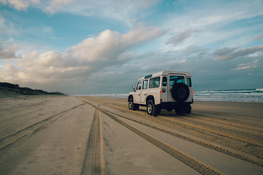 Defender 4WD on an empty beach on Fraser Island