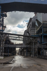 Daytime view of the production hall.