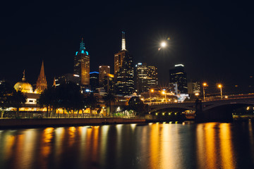 Fototapeta na wymiar Melbourne cbd skyline at night