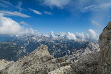 Fototapeta na wymiar Beautiful mountain panorama in the Italian Dolomites