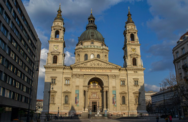 Fototapeta na wymiar St. Stephen's Basilica (Budapest)