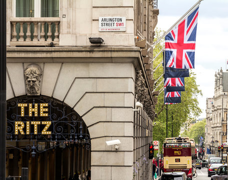 London, England : A view of the Ritz hotel on piccadilly in London