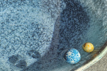 blue and yellow stones