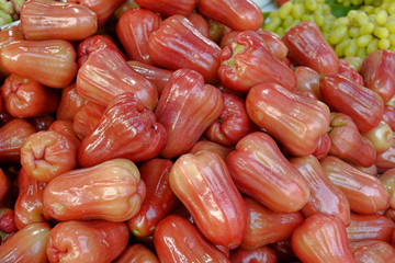 rose apple in market