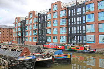 Gloucester Docks Canal Basin, England	