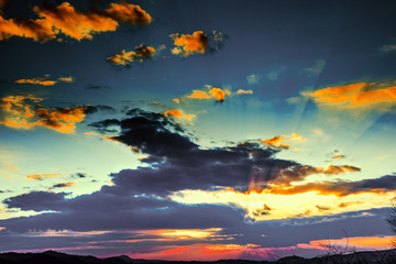 Fototapeta na wymiar Zachód słońca nad Pieninami.
