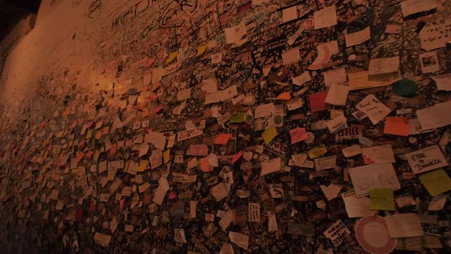 Juliet's balcony in Veronaunesco, structure, street, rome
