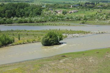 Georgia. Muddy, fast river Kura. © Борис Масюра