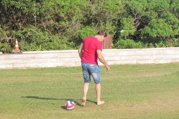 Obraz premium man playing football