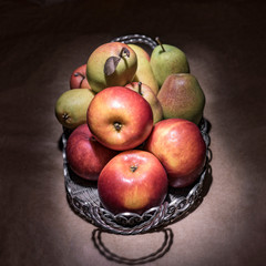 Fresh, ripe organic pears and apples