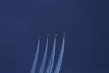 Esquadrilha no c&eacute;u