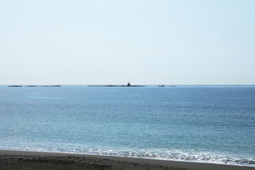 湘南の海とえぼし岩