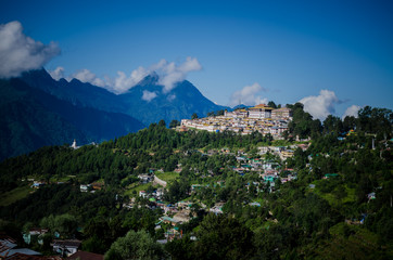 Fototapeta na wymiar Valleys of Tawang seen from the Tawang Buddhist Monastery
