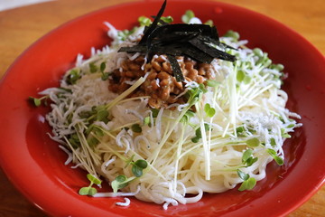 冷やしうどん