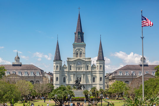 Saint Louis Cathedral and Jackson Square under blue sky