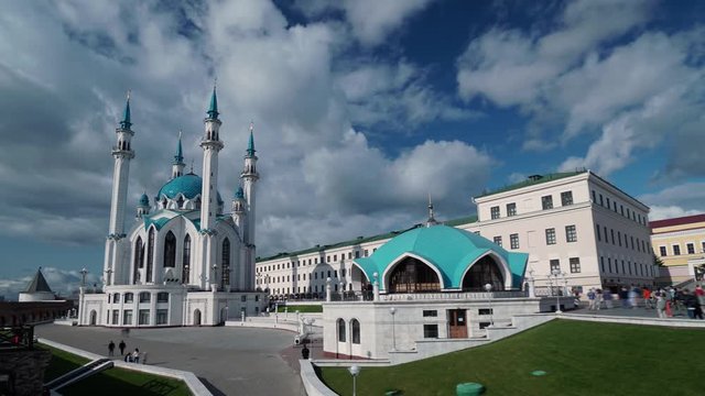 Hyperlapse cathedral central marble mosque Kazan area. Scenic cumulus white clouds movement. Kremlin Tatarstan central unique attraction. Turquoise minarets blue dome. Islam religion muslims Europe