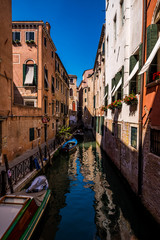 Fototapeta na wymiar Canal in Venice (Venezia)