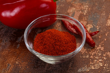 Paprika powder in the bowl