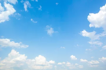 Türaufkleber blue sky with clouds © saranyoo