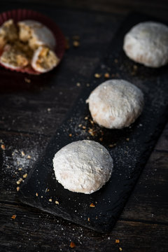 Delicious And Tasty Greek Almond Cookies Koirabiedes