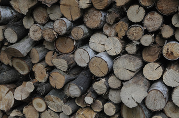 Sawed wood for heating stoves and fireplaces.