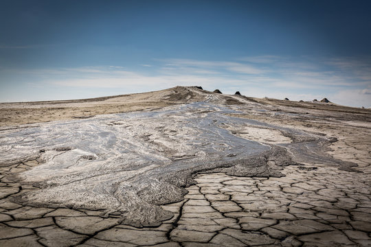 geologisches Ph&auml;nomen der Schlammvulkane in Rum&auml;nien