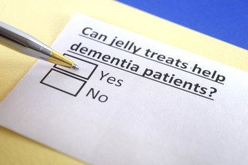 Obraz premium One person is answering question about dementia treatment.